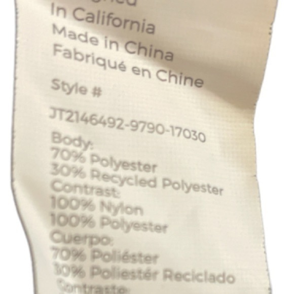 Fabletics Larissa Fleece 1/2 Zip Pullover - Picture 7 of 9